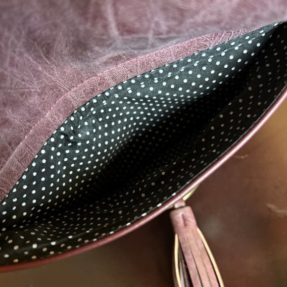 Women Faux Leather Burgundy Crossbody Shoulder Bag Stylish Handbag Soft Tote - Picture 9 of 11